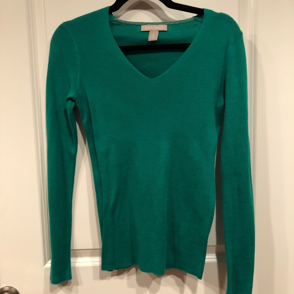 Green banana republic size small light sweater